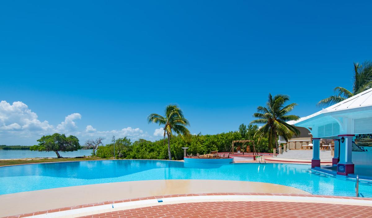 PLAYA+LUXURY+VARADERO+PISCINA+4