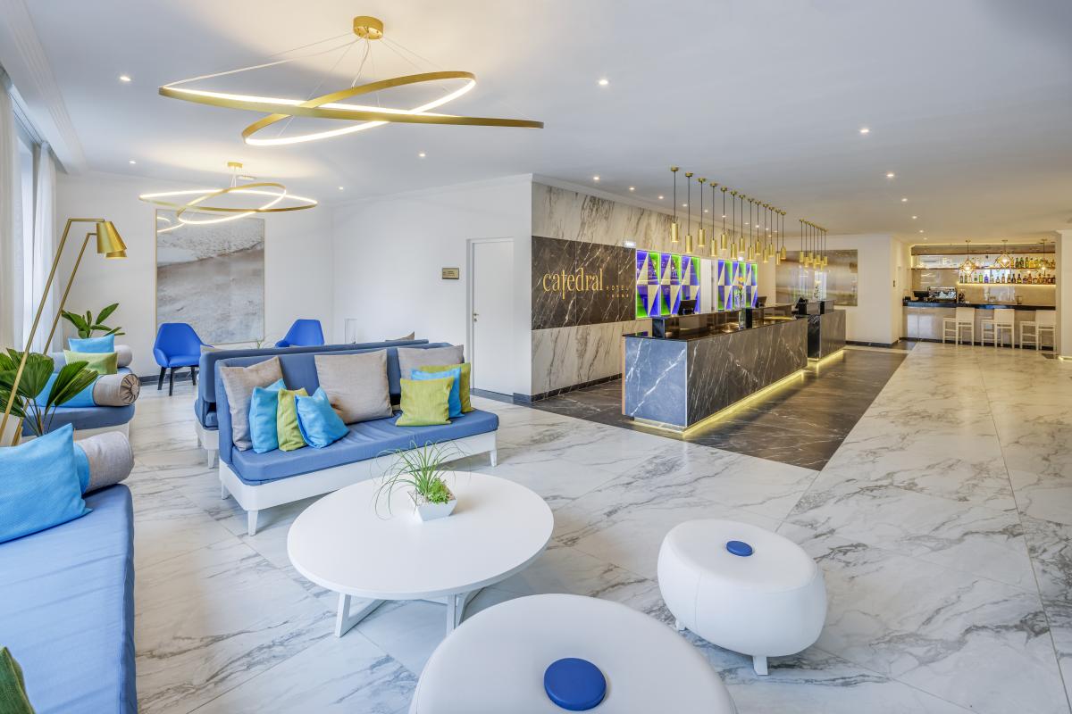innside-habanacatedral-lobby-16433